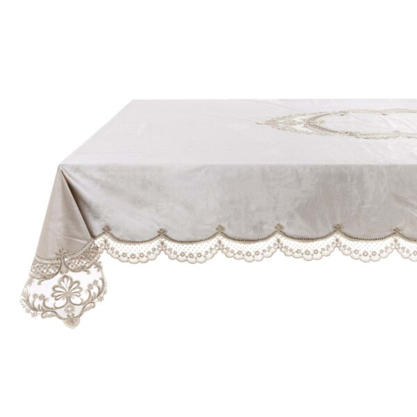 Obrus z koronką A36597