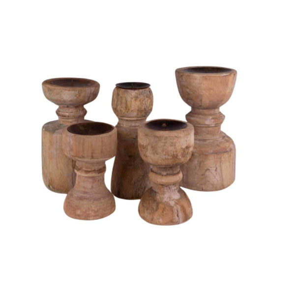 Świecznik Antigue na nodze C310958