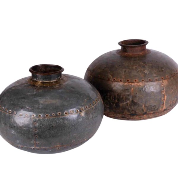 Vintage Wazon metal 7