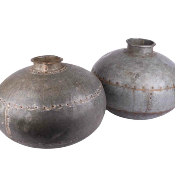 Vintage Wazon metal 3