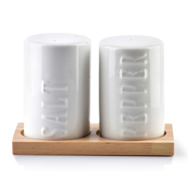 Przyprawniki na podstawce